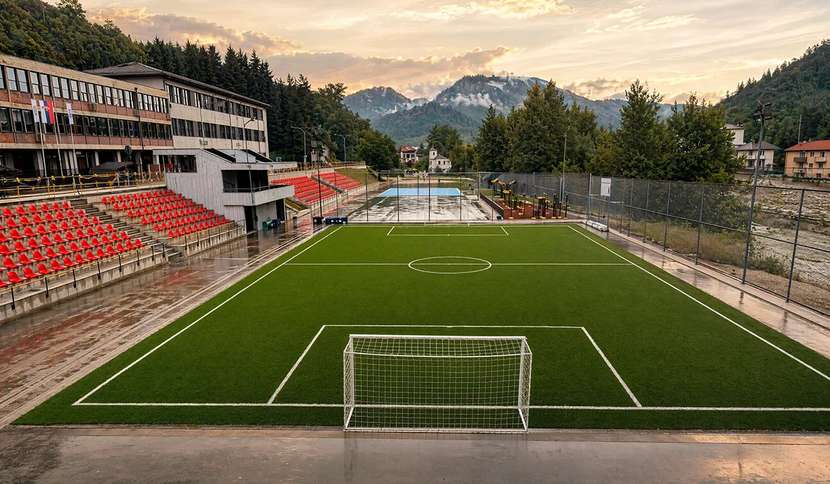 Terrain de football de Serbie